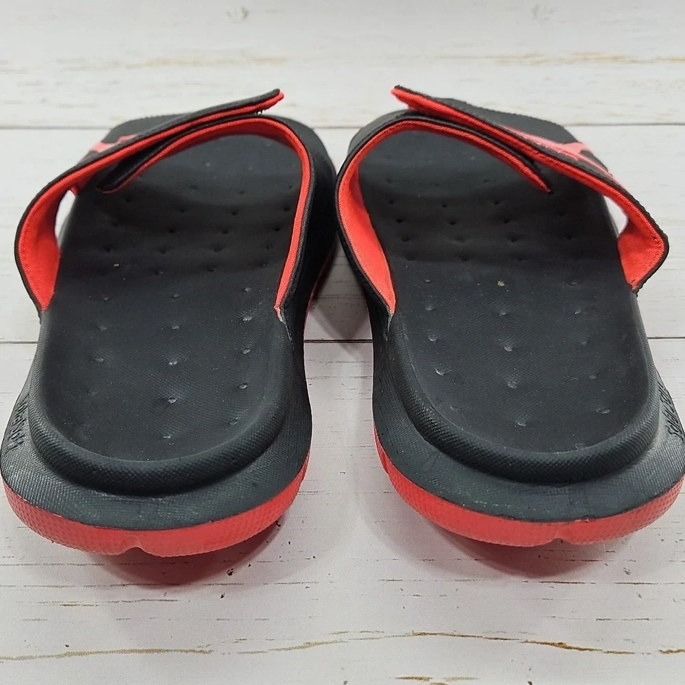 Jordan RCVR Slides Mens 12 Black‎ Red Sandals Logo Solarsoft Comfort 558888-4019